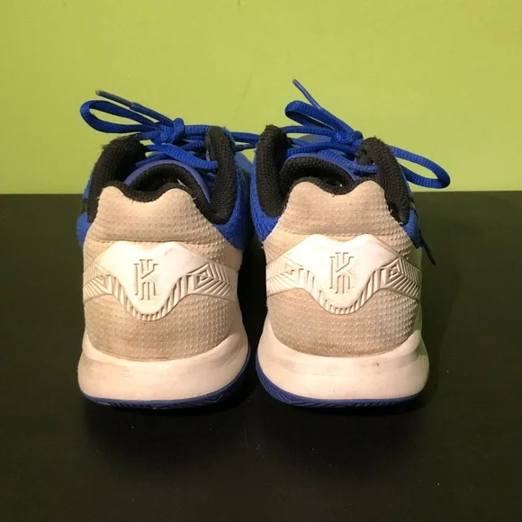 🌊 NIKE KYRIE FLYTRAP 2 RACER BLUE GRADE SCHOOL SHOES SIZE 4Y SNEAKERS 🌊 - Picture 4 of 6